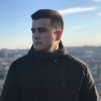 Артем Зорін